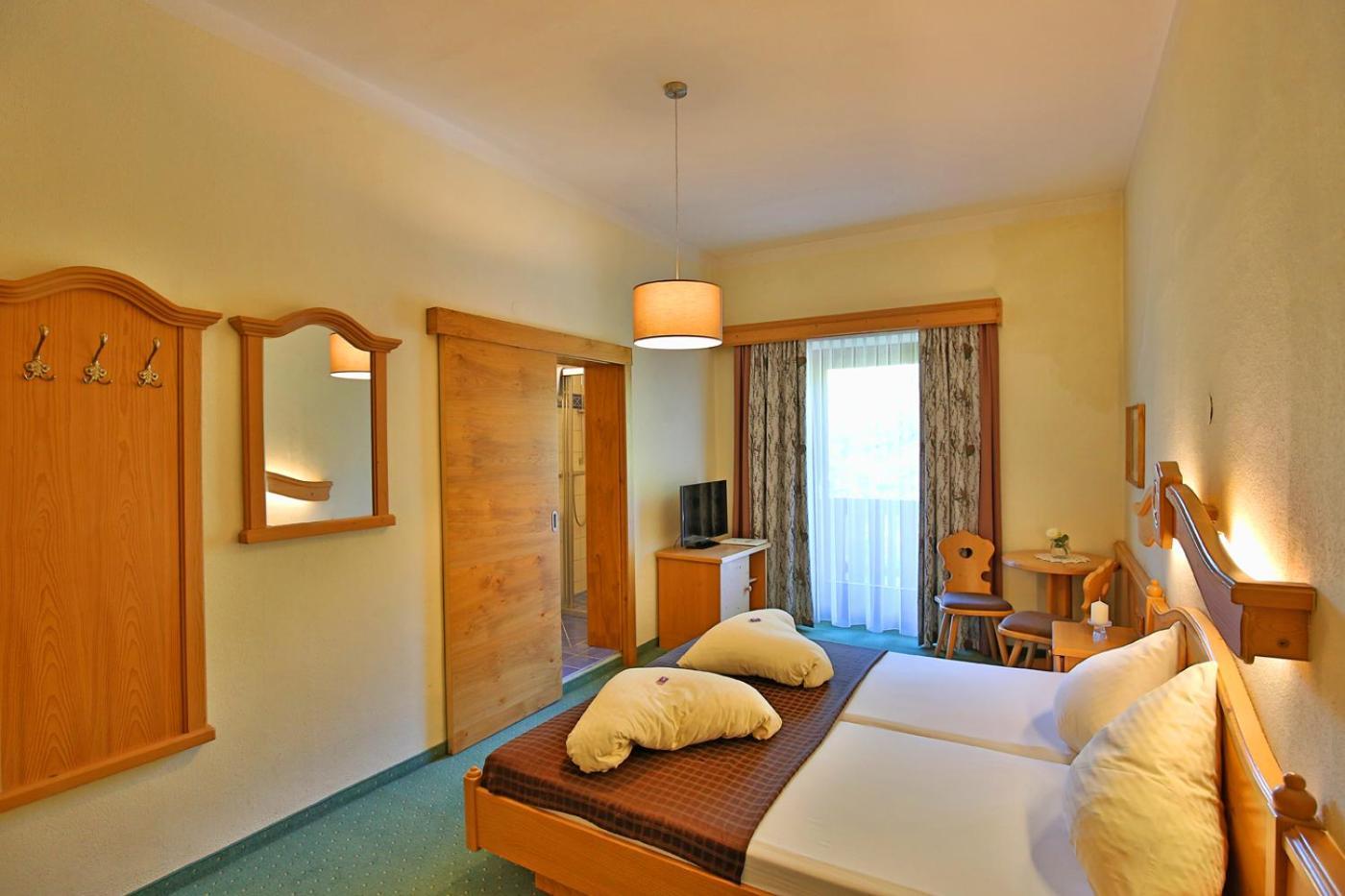 Hotel 3 Mohren Oetz Buitenkant foto