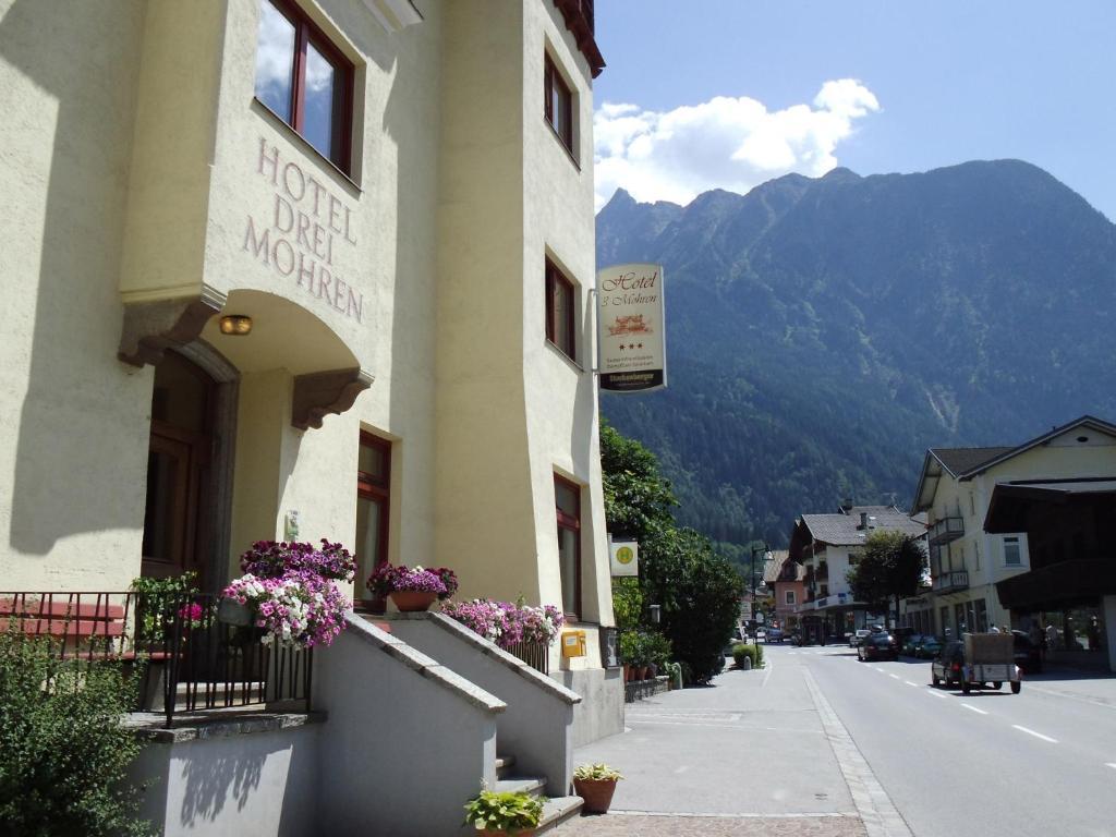 Hotel 3 Mohren Oetz Buitenkant foto